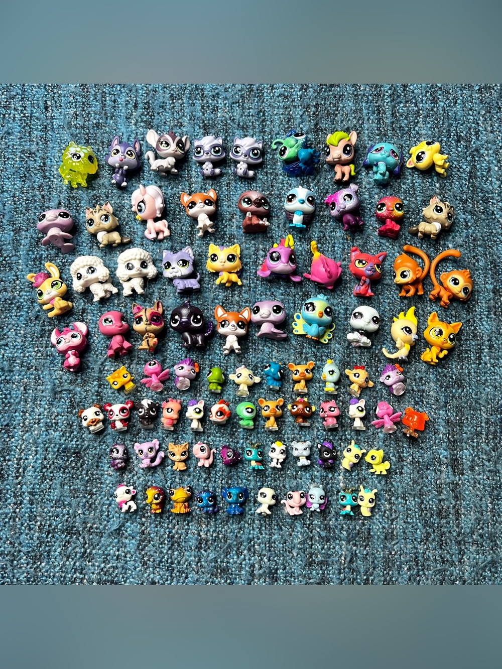 Hasbro Littlest Pet Shop LPS Mini and Teeniest Tiniest Pet Lot of 82 Bundle
